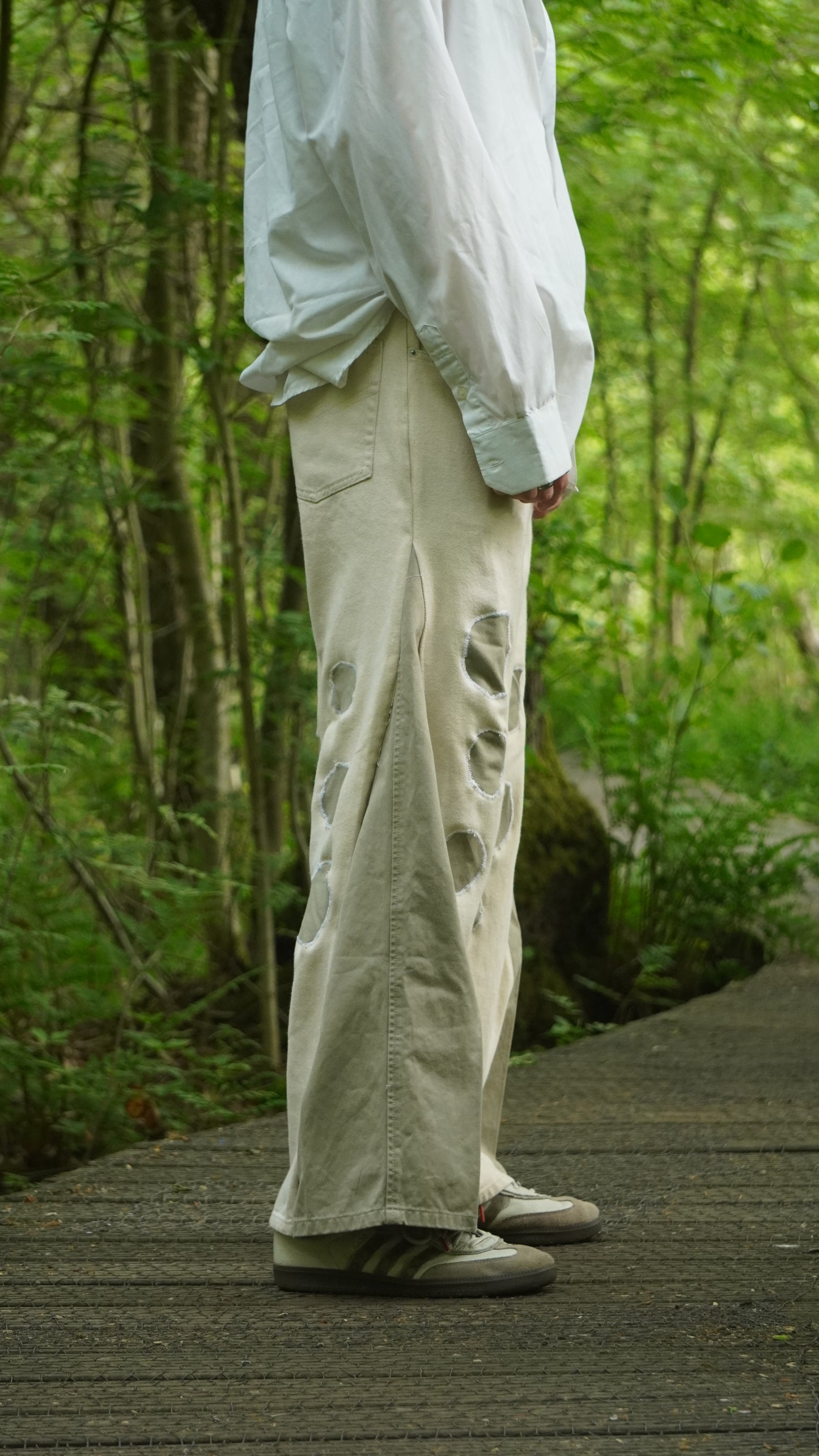 Void Trousers – Beige/Grey