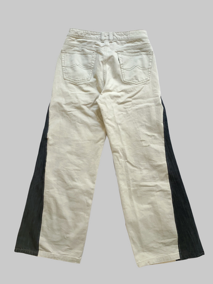 Contrast Panel Distressed Denim Pants