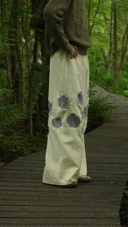 Void Trousers – Cream/Grey