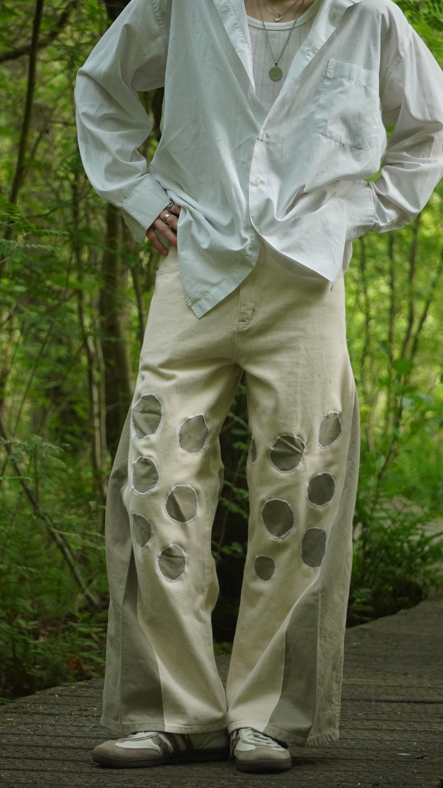 Void Trousers – Beige/Grey
